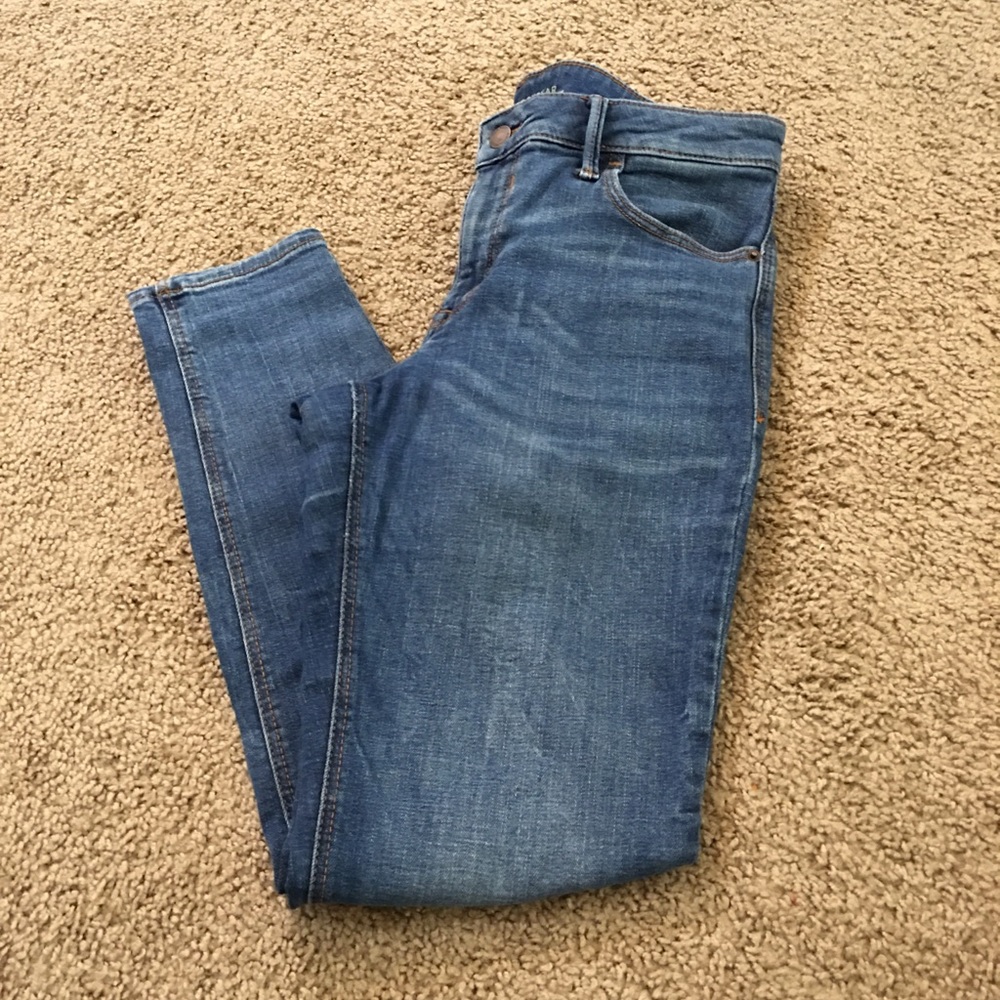 🌹2/$18🌹Old Navy Rockstar Mid Rise skinny jeans